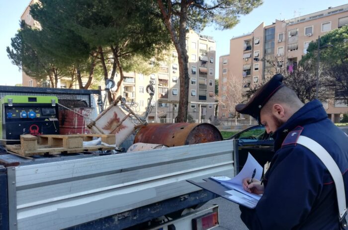 san basilio recinzione ferro barili brucia droga