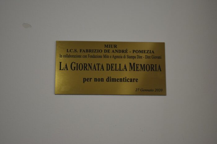 pomezia giornata memoria scuola de andre targa