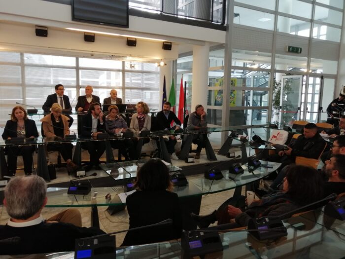 Fiumicino Coronavirus Montino chiuse scuole Rodano Segré piscina