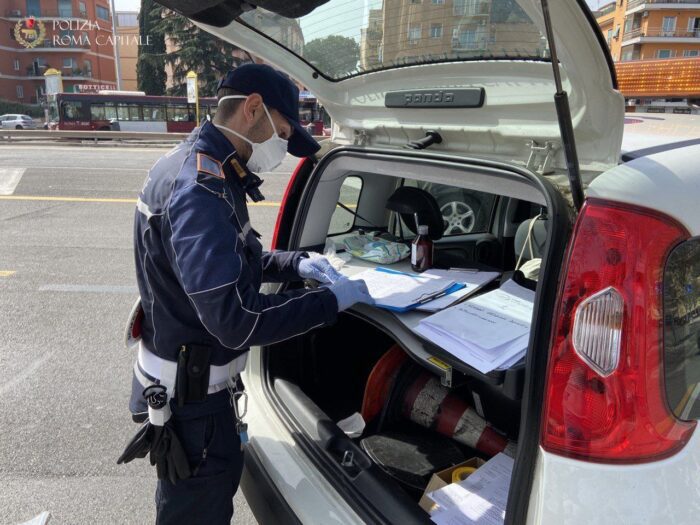 Coronavirus Roma controlli Polizia Locale illeciti