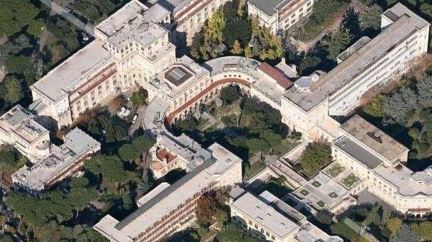 Salute Bene comune appello Mattarella riaprire ospedali