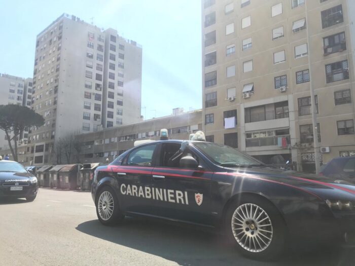 Cinecittà, rapinarono negozio di ortofrutta in via Sestio Calvino: incastrati dopo la seduta di riconoscimento fotografico