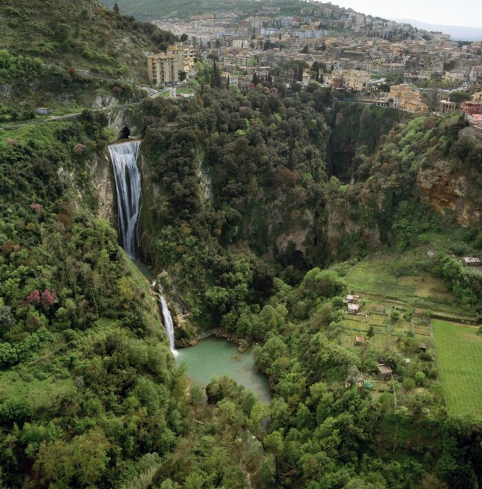 Giornate FAI di Primavera 2022: Villa Gregoriana è il sito più visitato d'Italia