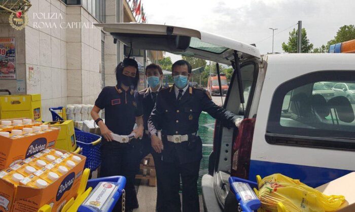 Roma emergenza Covid-19 iniziative solidarietà Polizia Locale