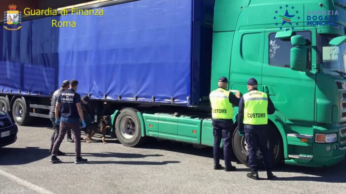 civitavecchia porto sequestro marijuana