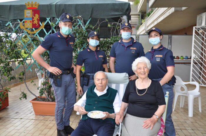 roma agente polizia 100 anni