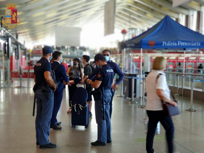 Controlli Polizia stazione Roma Termini