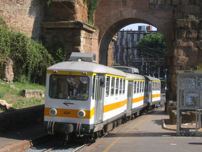 Roma-Giardinetti deragliamento