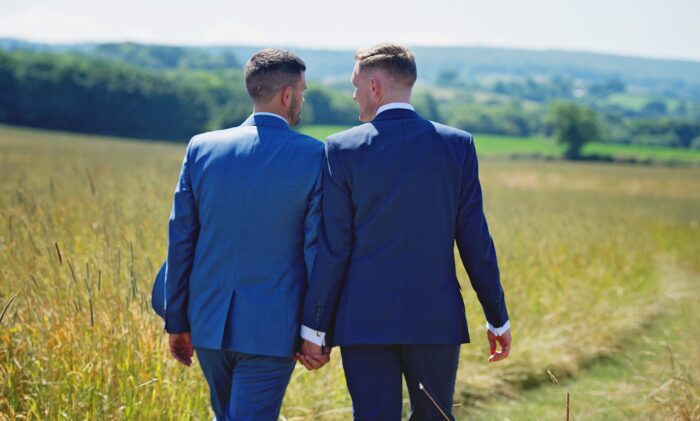 fregene coppia gay omofobia