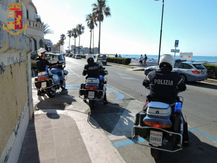 Litorale laziale controlli Polizia