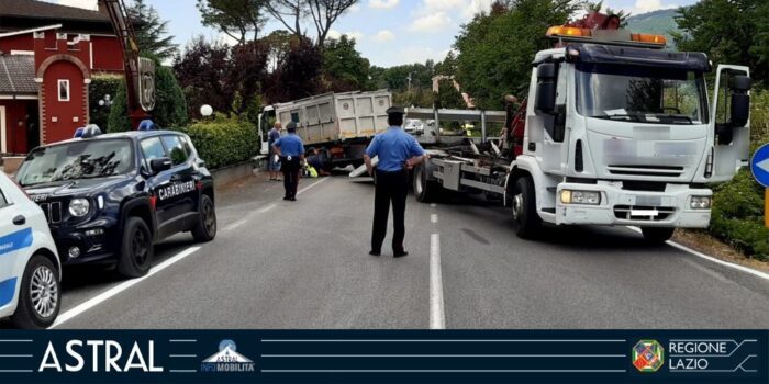 fiuggi incidente sr155 camion fuori strada