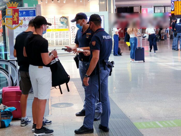 Roma. Operazione "Alto impatto" della Polizia di Stato nella stazione di Roma Termini