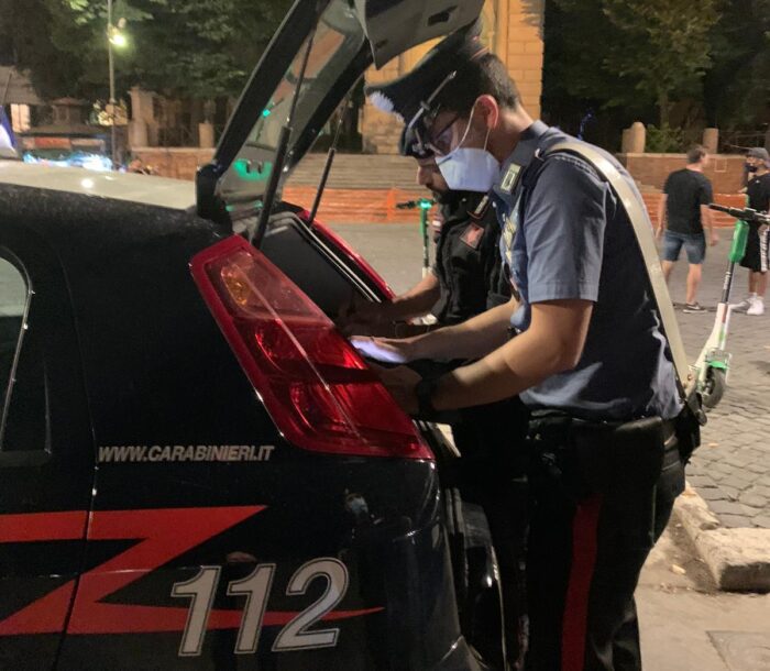 Trastevere, movida "sorvegliata speciale" a ferragosto: notte di controlli e multe a Roma