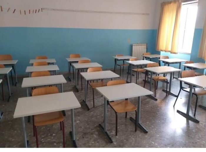 Zagarolo, arrivati i banchi monoposto per le scuole