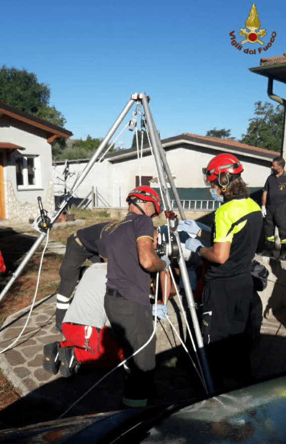 Tragedia San Cesareo cade pozzo muore