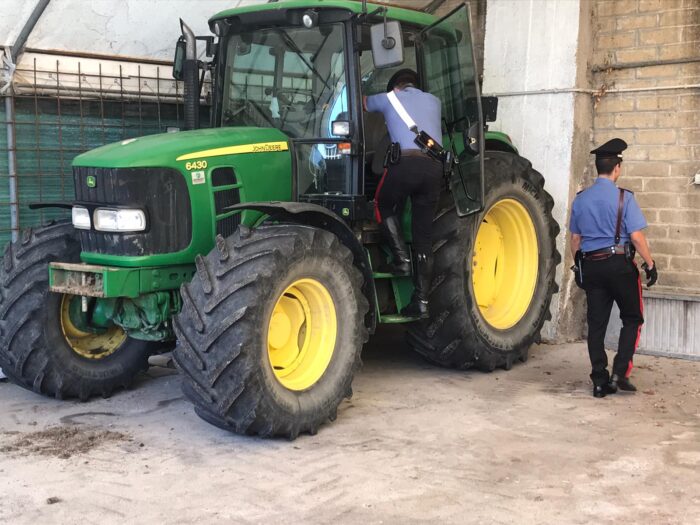 settecamini rubano escavatori trattori