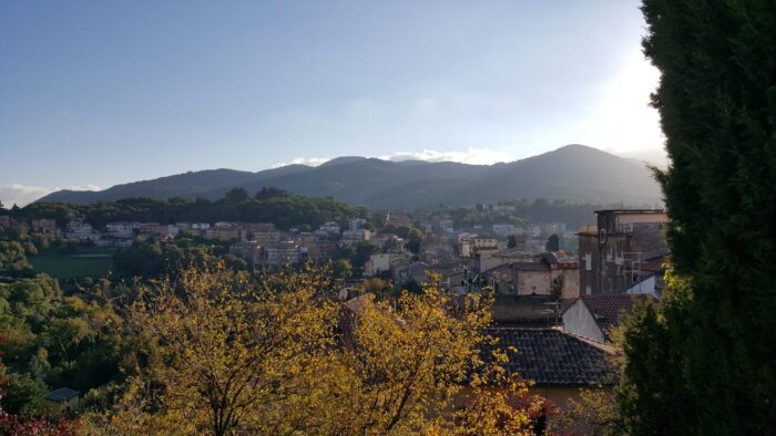 Segni, rubato l’impianto semaforico nel cantiere di via Roma: la dichiarazione del Sindaco