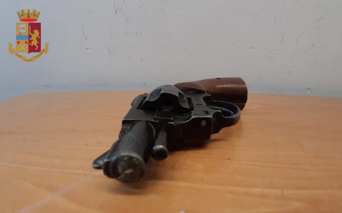 monteverde reagisce rapina colpi pistola