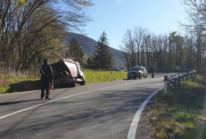 Incidente stradale ad Arsoli: i Carabinieri di Subiaco scoprono che il veicolo era stato rubato a Roma