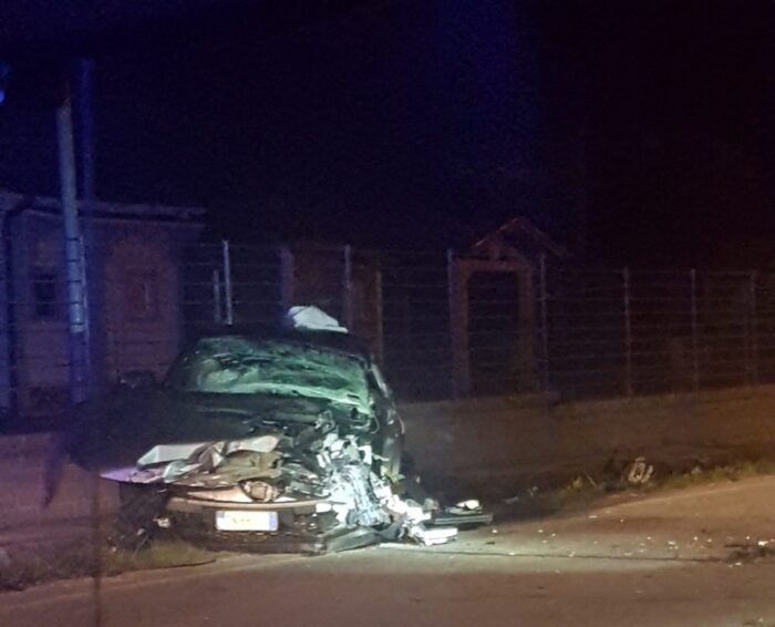 Lariano incidente bus Cotral auto via Roma