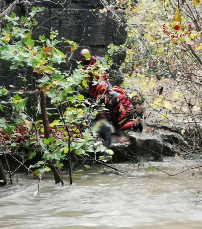 Roma. Due persone cadono nel Tevere a Ponte Garibaldi: morto uno, salvato l'altro