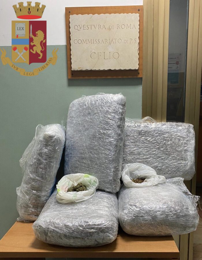 Sequestrata droga a Frascati casolare abbandonato