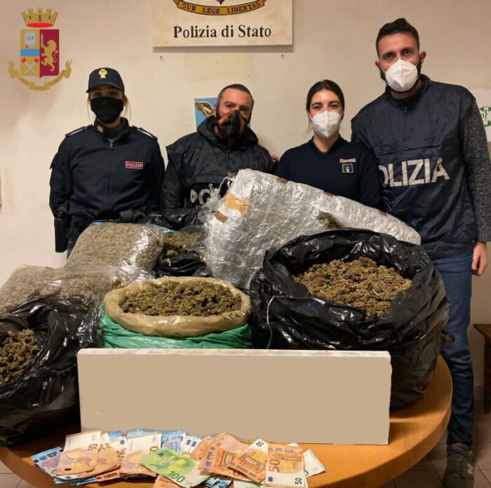 Anagnina, un fiume di droga: sequestrati ben 28 kg di marijuana in 2 distinte operazioni