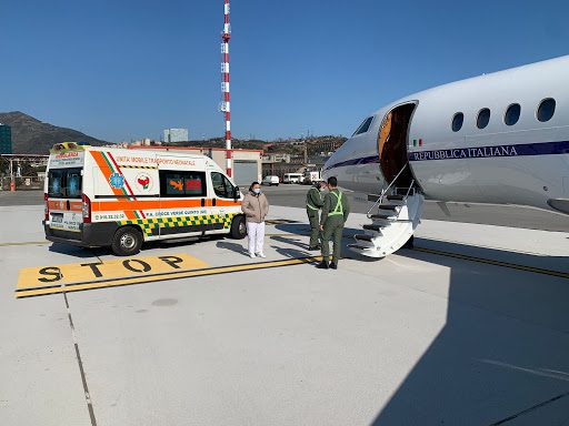 Aeronautica, trasporto sanitario. Da Catania a Genova per salvare una futura mamma