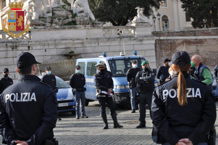 Roma, i controlli nelle vie dello shopping nel weekend. Tutti i dettagli