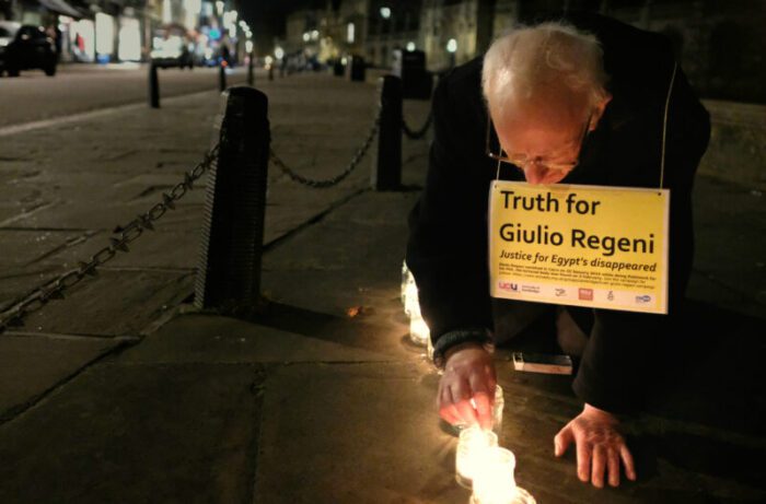 Colleferro Scalo. Panchina gialla, aiuola e albero di mimosa dedicati a Giulio Regeni ai giardini Don Nicola Fontana