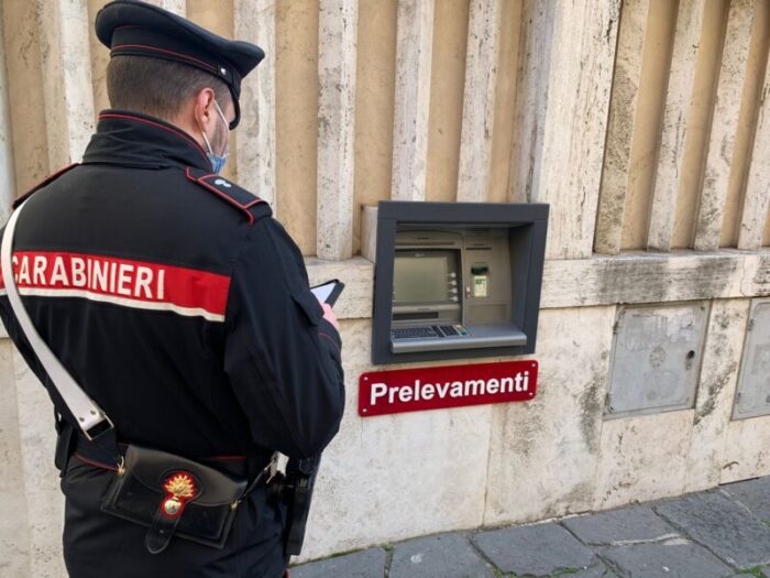 Roma, colpo grosso al bancomat al I Municipio: ecco come è finita in via Abruzzi