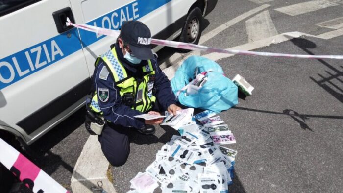 Ciampino, sequestrate oltre 1200 mascherine chirurgiche FFP2 e FFP3