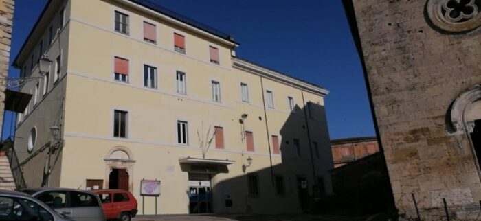 Ferentino. Tetto e facciata nuovi per la Casa della Salute: terminati i lavori di ristrutturazione