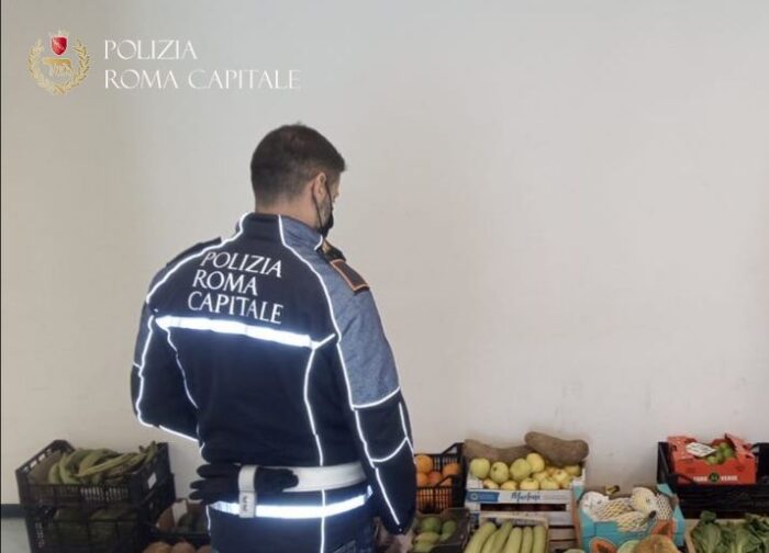 Cornelia, oltre 300 kg di alimenti sequestrati a un minimarket devoluti in beneficienza