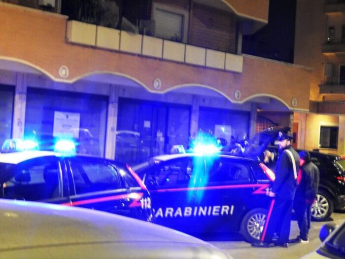 roma via della farnesina arrestato pusher movida