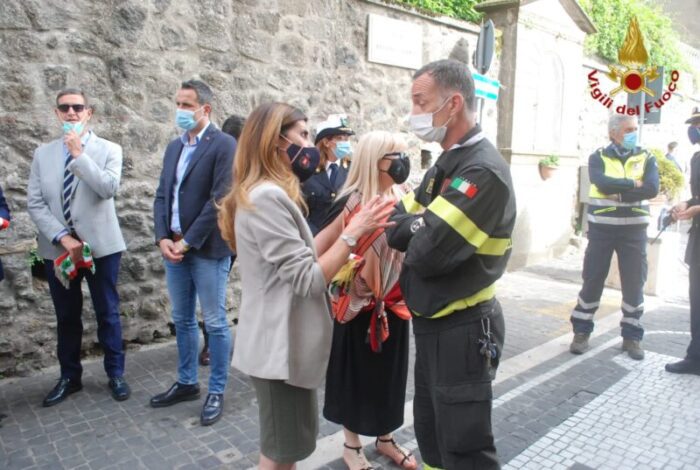 Rocca di Papa, anniversario per la scomparsa del Sindaco Crestini: intitolatagli la sede della Polizia Locale e della Protezione Civile