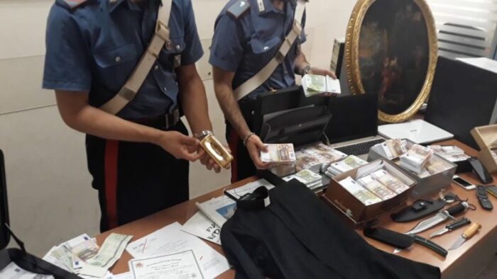 Roma. Truffatori si fingevano intermediari della Santa Sede: smantellata organizzazione criminale (FOTO)