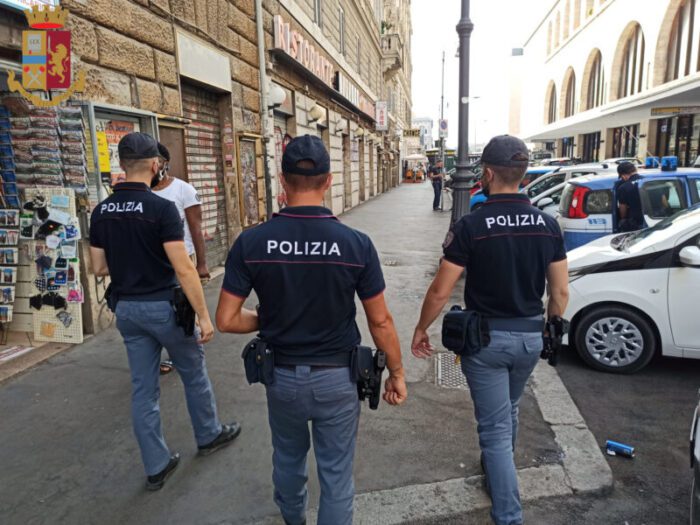 Roma. Arrestati due uomini colpevoli di violenza sessuale nei confronti di tre donne, tra cui due ragazze minorenni