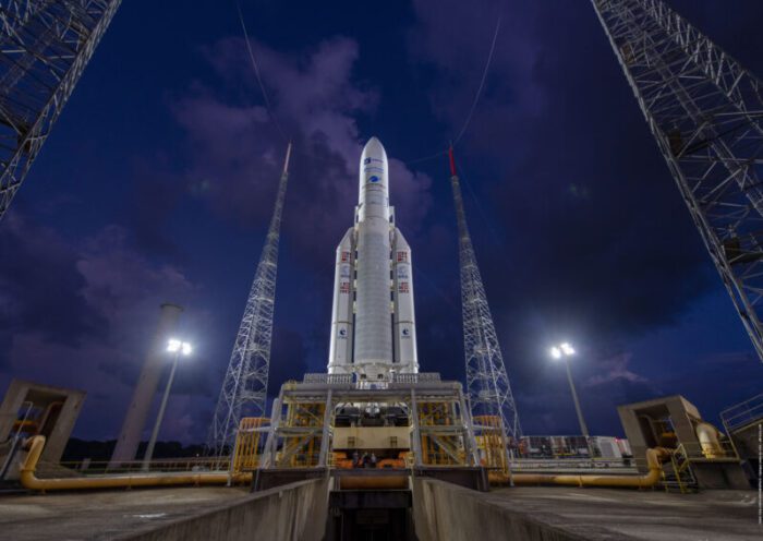 Avio Colleferro, rinviato per condizioni metereologiche avverse il decollo di Ariane 5 in Guyana francese: ecco a quando