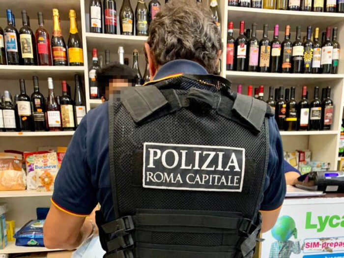 Ardeatina, Trastevere, Ostiense, San Lorenzo e Pigneto: interrotta festa abusiva in un mercato e non solo