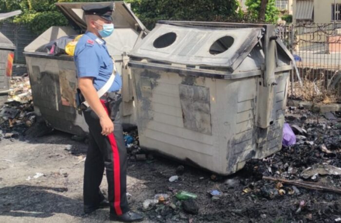 Trastevere. Bloccata piromane: aveva incendiato tre cassonetti