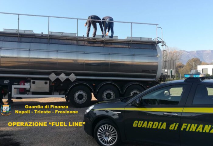 Maxi frode nel settore dei prodotti petroliferi: sequestrati bene per circa 24 milioni di euro. L'operazione congiunta della GDF di Napoli, Trieste e Frosinone