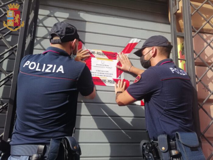 Roma. Continuano i controlli interforze alla stazione Termini: chiusi temporaneamente tre locali