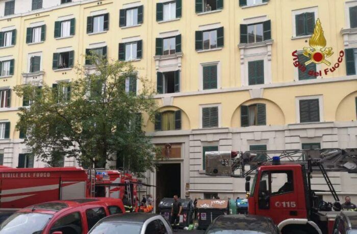 re di roma incendio appartamento grave donna