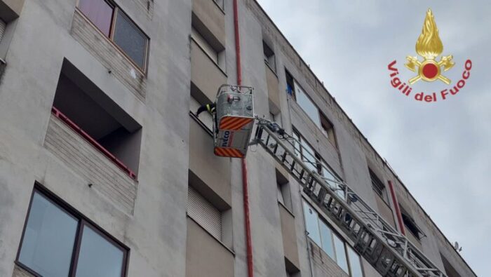 frosinone anziana cade casa