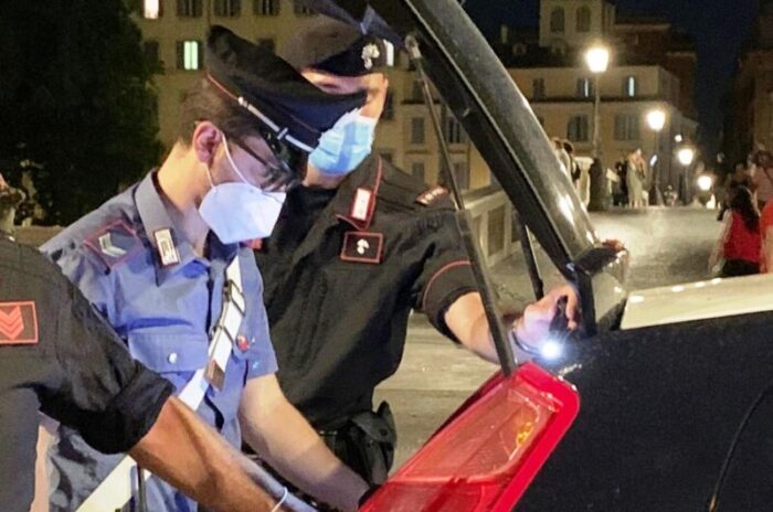 ponte sisto turista scippato collanina