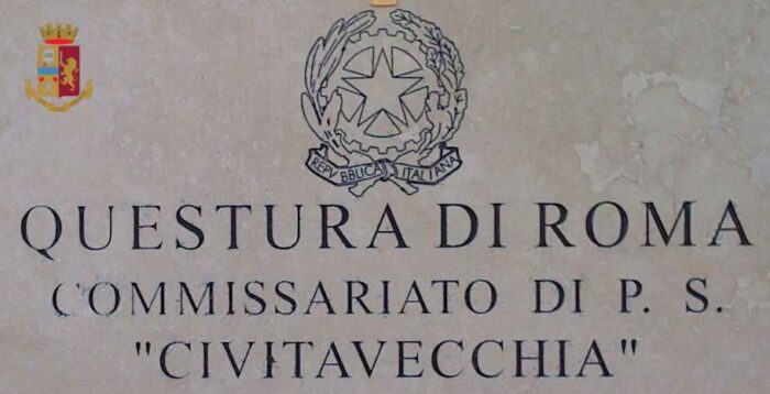 Civitavecchia domiciliari spacciare droga