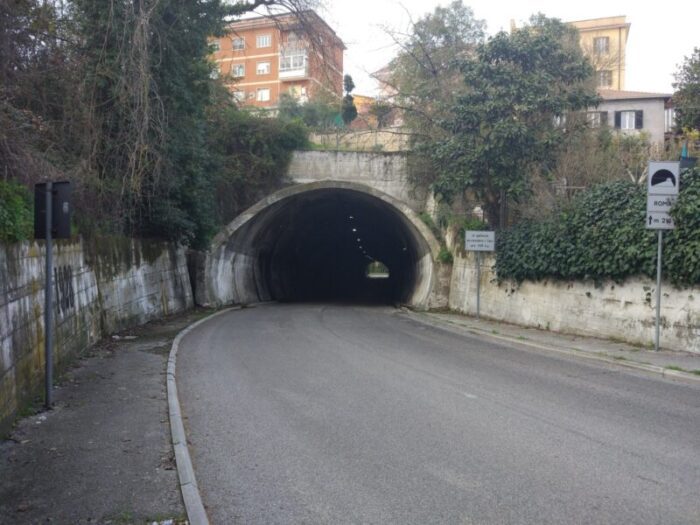 Frosinone, tunnel viale Roma: parte il restyling