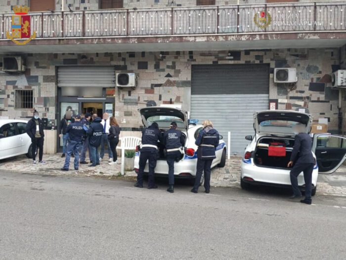 Scarse condizioni igienico-sanitarie in alcuni locali di Torre Gaia e altri controlli