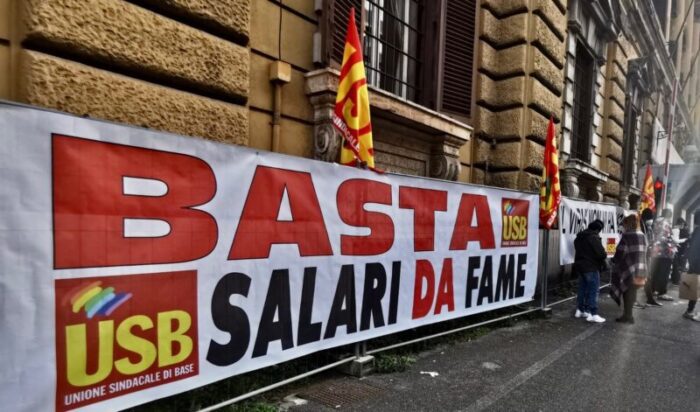 Sussidi, sanità, scuola e trasporti: venerdì di protesta in tutta Italia